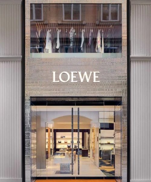 Loewe-Viena-1